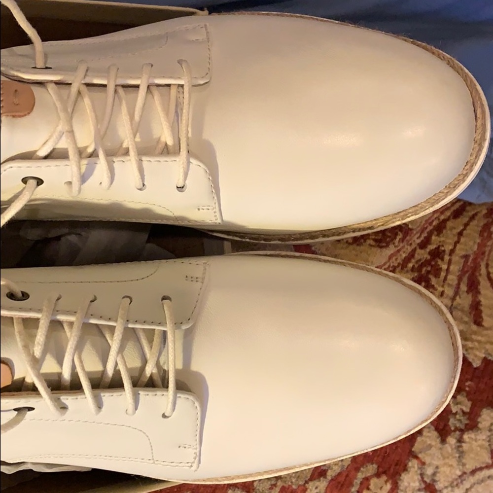 Clarks  Teadale Rhea Rare white leather loafers